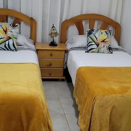 Confort Playa Canteras Apartment *